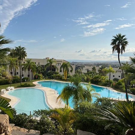 Amazing Two Bedroom Apartment In Los Flamingos, Marbella Estepona Luaran gambar