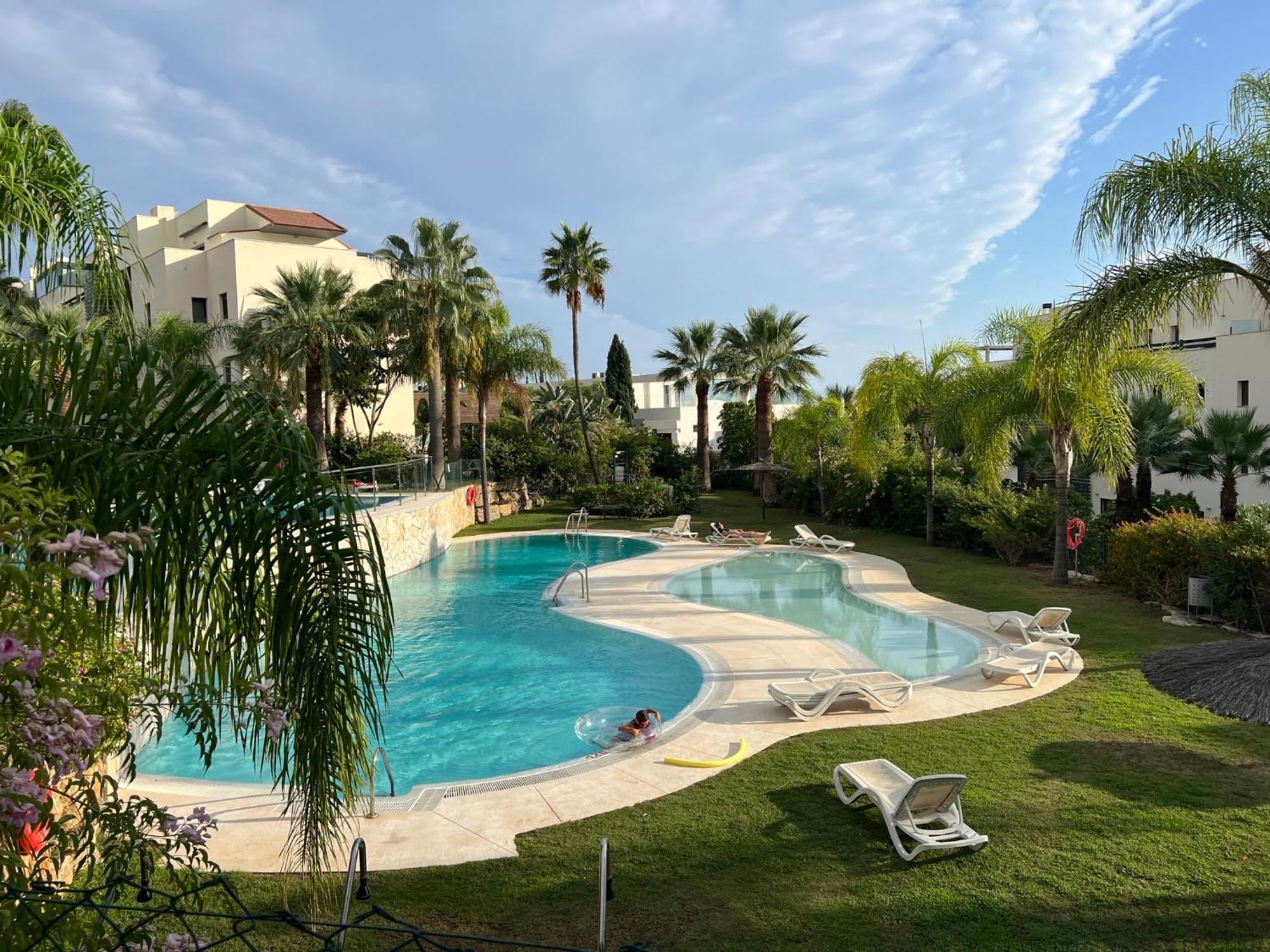 Amazing Two Bedroom Apartment In Los Flamingos, Marbella Estepona Luaran gambar