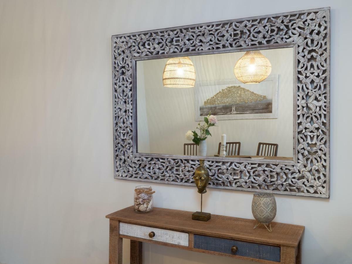 Amazing Two Bedroom Apartment In Los Flamingos, Marbella Estepona Luaran gambar